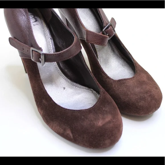 Gianni Bini Mary Jane Brown Suede/Leather Heels - Picture 4 of 8